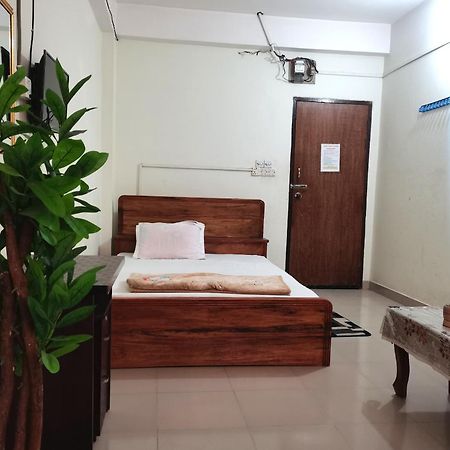Hotel Labbaik Farmgate Dhaka Esterno foto